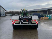 Hooked-arm carrier Toplift TH 2667 Haakarm