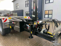 Hooked-arm carrier Toplift TH 2667 Haakarm