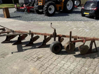 Ploughs  7 schaar