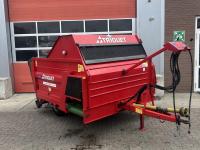 Silage-block distribution wagon Trioliet Multifeed Blokkenwagen