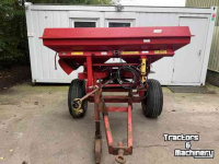 Fertilizer spreader  Centerliner LS