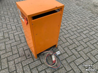 Other machines and accessories for the workshop and yard  TRIFASE ACCULADER 72V