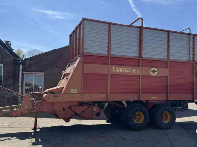 Self-loading wagon Taarup 465