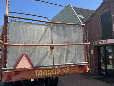 Self-loading wagon Taarup 465