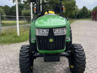 Horticultural Tractors John Deere 3025E Compact Tractor