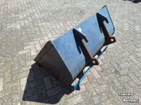 Wheelloader Giant GRONDBAK 130 CM