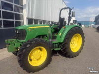 Tractor John Deere 5055E