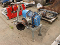 Manure pump Jurop VL20 mestpomp verdringerpomp dubbel 8 lobbenpomp VL-20