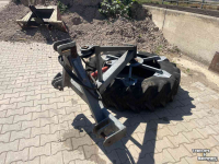 Feed sweeper wheel  Aandrukband