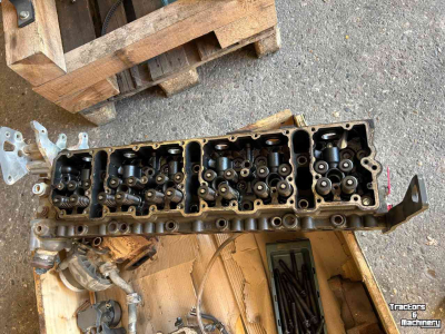 Used parts for tractors Fendt 818 - (7100 uur)