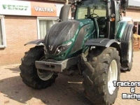 Tractors Valtra T174 Active