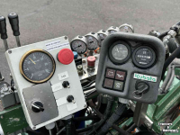 Other harvesters and accessories  Koppert 14 rijige zelfrijdende radijsoogstmachine voor radijs zonder loof 14 rijen
