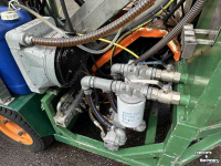 Other harvesters and accessories  Koppert 14 rijige zelfrijdende radijsoogstmachine voor radijs zonder loof 14 rijen