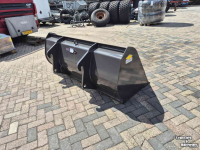 Loading buckets Hekamp S 200 D90 H80 VOLVO
