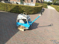 Vibrating plates Weber CR 5 HD