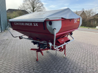 Fertilizer spreader Lely Centermatic kunstmeststrooier