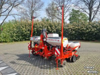 Vegetable- / Precision-seed drill Kuhn Maxima 6 rij maiszaaimachine
