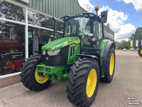 Tractor John Deere 6M 125