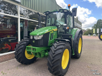 Tractor John Deere 6M 125