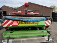 Potato planter Miedema Pootmachine