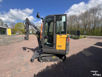 Excavator tracks Volvo EC15E