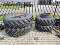 Wheels, Tyres, Rims & Dual spacers Alliance Dubbellucht set Achter 20.8R42, voor 16.9-28
