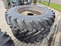 Wheels, Tyres, Rims & Dual spacers Alliance Dubbellucht set Achter 20.8R42, voor 16.9-28