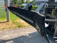 Rubber yard scraper Qmac Rubberschuif met euro & lepelinsteek