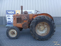 Tractor  Field Marchall 