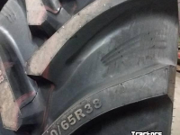 Wheels, Tyres, Rims & Dual spacers  650-65 R38