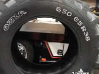 Wheels, Tyres, Rims & Dual spacers  650-65 R38