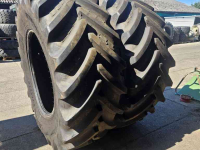 Wheels, Tyres, Rims & Dual spacers BKT 710/70R42 VF. V-Flecto. Demoset