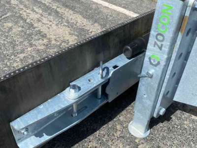 Rubber yard scraper Zocon 1.90m en 2.70m Eurotrac / Giant