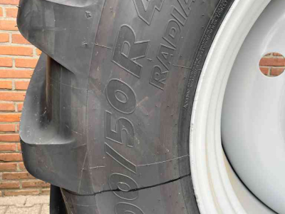 Wheels, Tyres, Rims & Dual spacers Michelin 900/50R42 en 710/55R30 Mach X BIB banden wielen velgen