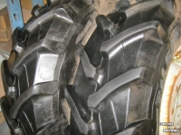 Wheels, Tyres, Rims & Dual spacers Pirelli 380/85R28 TM600