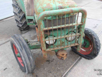 Oldtimers Deutz D4005 trekker met cabine tractor defecte versnellingsbak opknapper