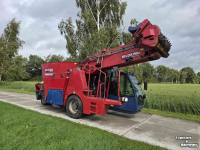 Self-propelled feed mixer Siloking SF13 zelfrijdende voermengwagen