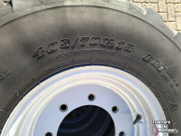 Wheels, Tyres, Rims & Dual spacers Dunlop 405/70R18 SP T9