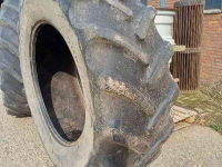Wheels, Tyres, Rims & Dual spacers Good Year 580/70R38