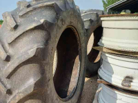 Wheels, Tyres, Rims & Dual spacers Good Year 580/70R38