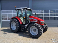 Tractor Massey Ferguson 5710S Dyna4