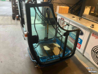 Used parts for tractors New Holland TC27D
