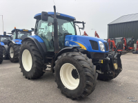 Tractor New Holland TS115A