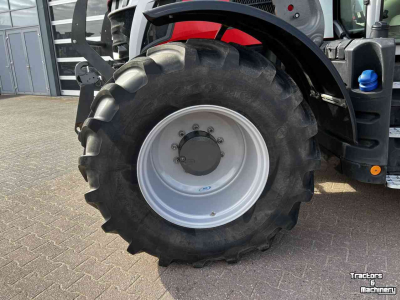 Tractors Massey Ferguson 6S.165 Dyna-VT Exclusive | Demo | Voorladeraanbouwdelen
