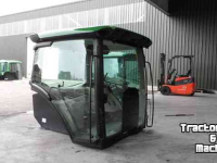 Used parts for tractors John Deere 6000 R cabine