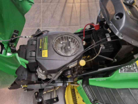 Ride-on mower John Deere X300R
