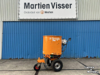 Sawdust spreader for boxes Flingk SE 250 BOXINSTROOIER