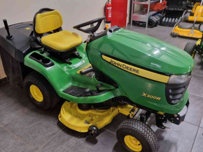 Ride-on mower John Deere X300R