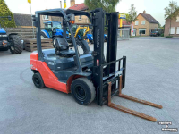 Forklift Toyota 52-8FDF25 diesel heftruck gebruikt