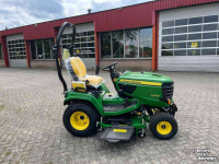 Ride-on mower John Deere X940 Zitmaaier
